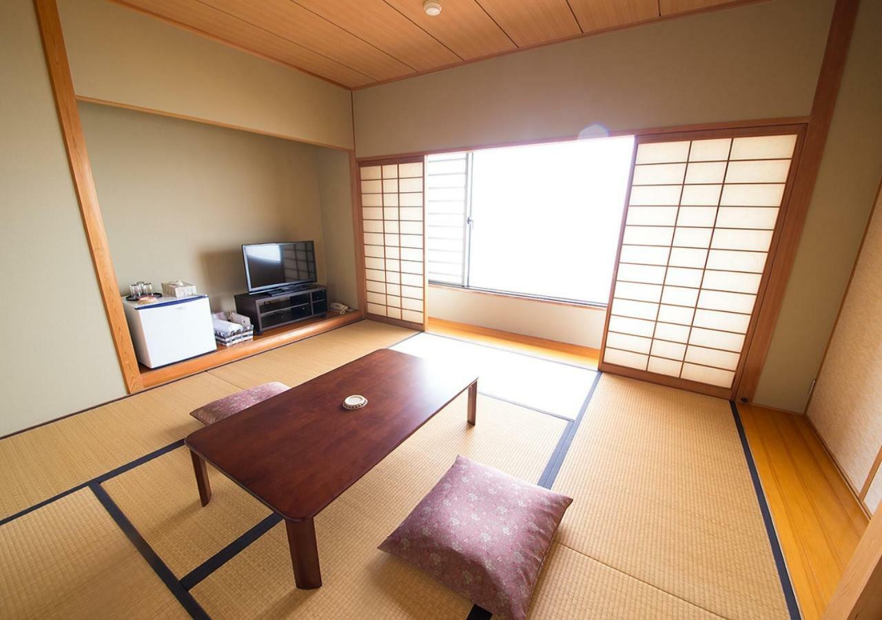 Sea Aiga Kaigetsu Hostel Sumoto