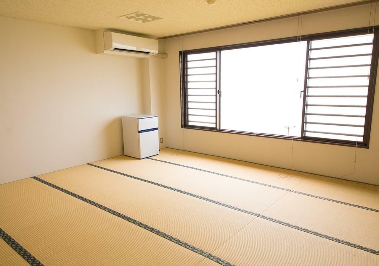 Sea Aiga Kaigetsu Hostel